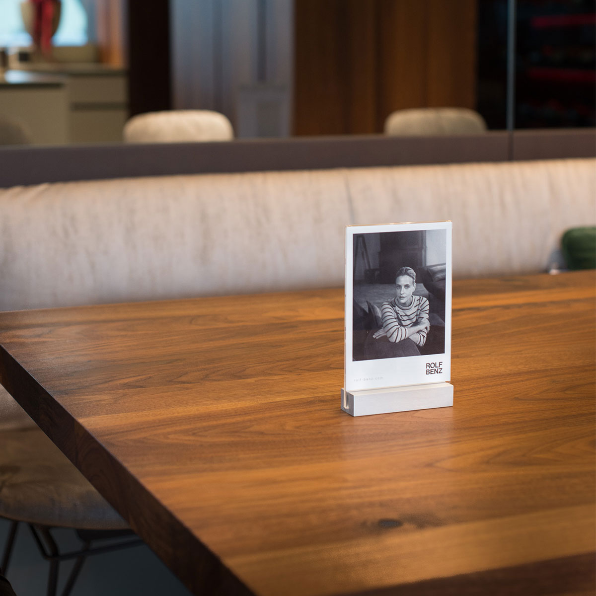 ELEMENTALUIMAGE_0004 ELEMENTALUIMAGE