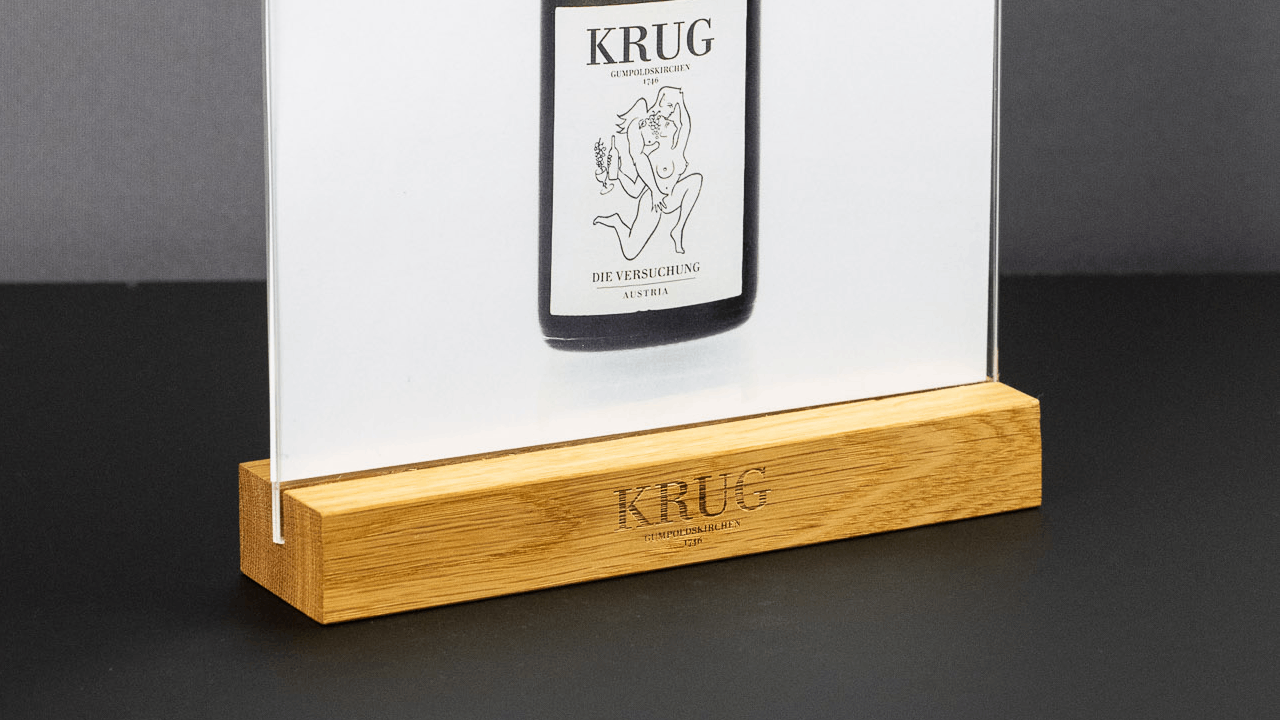 holztischaufsteller-krug